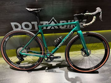 Used Colnago G4X 2025 Road & Gravel, Green — image 1 of 4