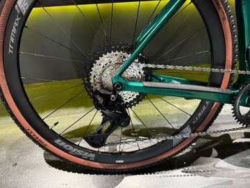 Used Colnago G4X 2025 Road & Gravel, Green — image 2 of 4