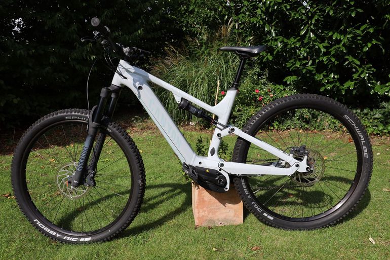 Used Canyon Neuron:ON 6 2022 2022 Mountainbike, Weiß — image 3 of 14