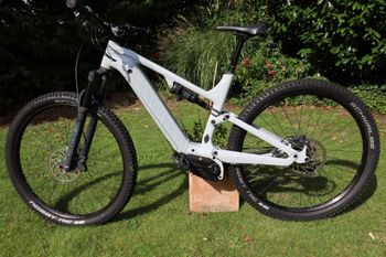 Used Canyon Neuron:ON 6 2022 2022 Mountainbike, Weiß — image 1 of 14