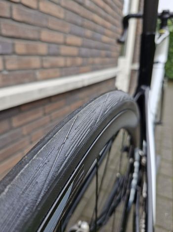 Used Giant Defy Advanced 1 2018 2018 Road & Gravel, Black — image 8 of 16