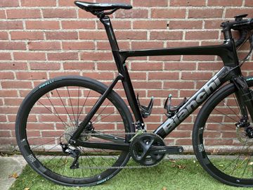Used Bianchi 105 Disc 2022 Road & Gravel, Black — image 3 of 12