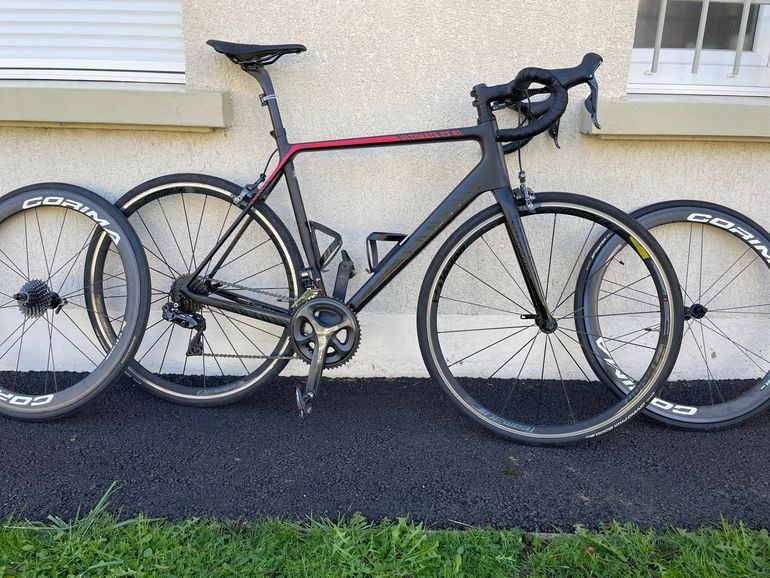 Used Canyon Ultimate CF SL 8.0 Di2 2019 2019 Road & Gravel, Black — image 1 of 6