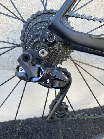 Used Canyon Ultimate CF SL 8.0 Di2 2019 2019 Road & Gravel, Black — image 3 of 6