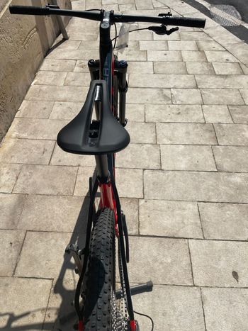 Used Trek Procaliber 9.5 2024 2024 Mountainbike, Red, 29 — image 4 of 7