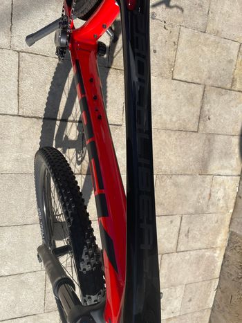 Used Trek Procaliber 9.5 2024 2024 Mountainbike, Red, 29 — image 4 of 6