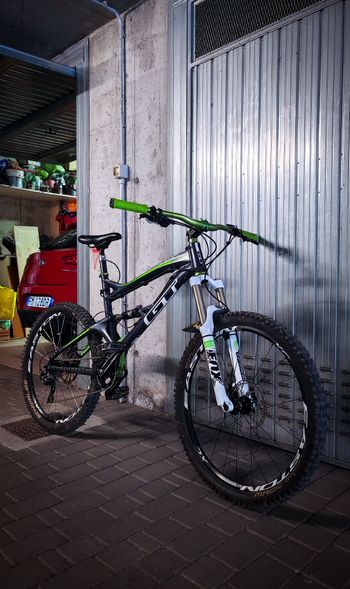 Used GT Force 1.0 2013 Mountainbike, Light Gray — image 2 of 3