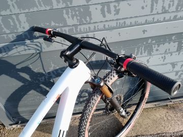 Used Cube C68 X Team 2025 Mountainbike, Blue — image 4 of 10