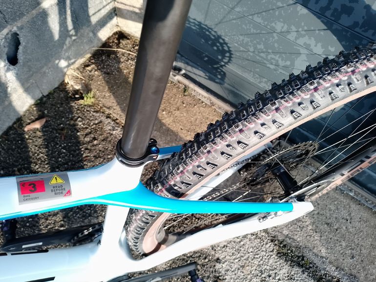 Used Cube C68 X Team 2025 Mountainbike, Blue — image 6 of 10