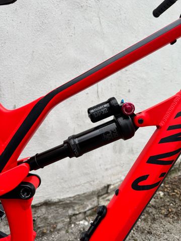 Used Canyon Spectral AL 6.0 2020 2020 Mountainbike, Red, 27.5 — image 8 of 16
