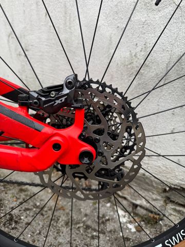 Used Canyon Spectral AL 6.0 2020 2020 Mountainbike, Red, 27.5 — image 15 of 16