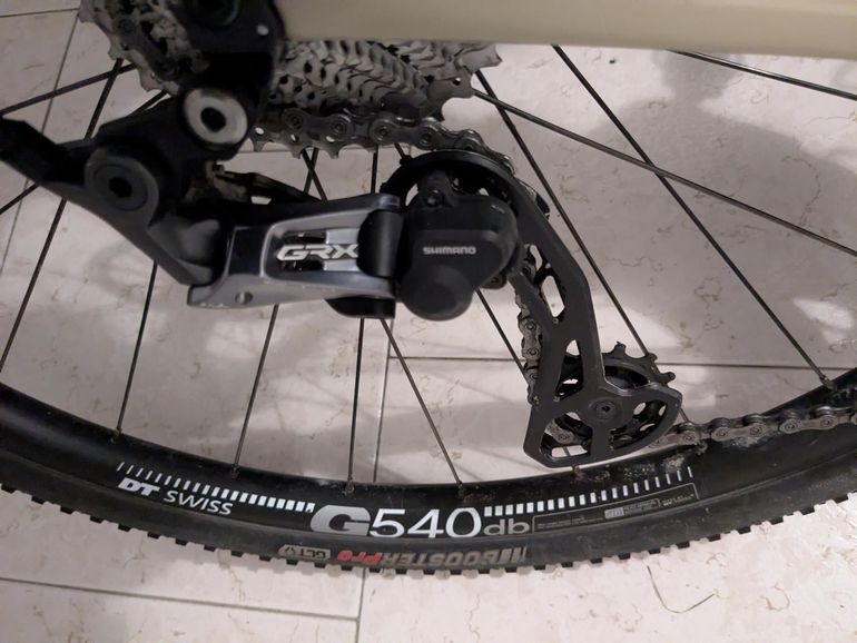 Used Cannondale Topstone Carbon 3 2023 2023 Road & Gravel, Red — image 5 of 5