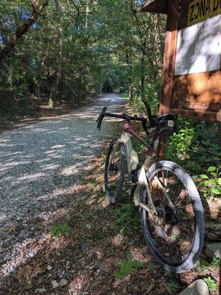 Used Cannondale Topstone Carbon 3 2023 2023 Road & Gravel, Red — image 3 of 5