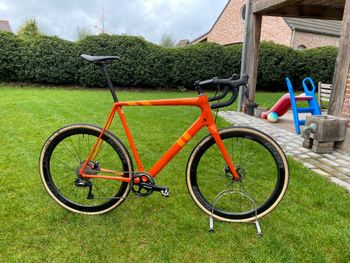 Used Cannondale SuperX Di2 2021 Road & Gravel, Orange — image 1 of 4