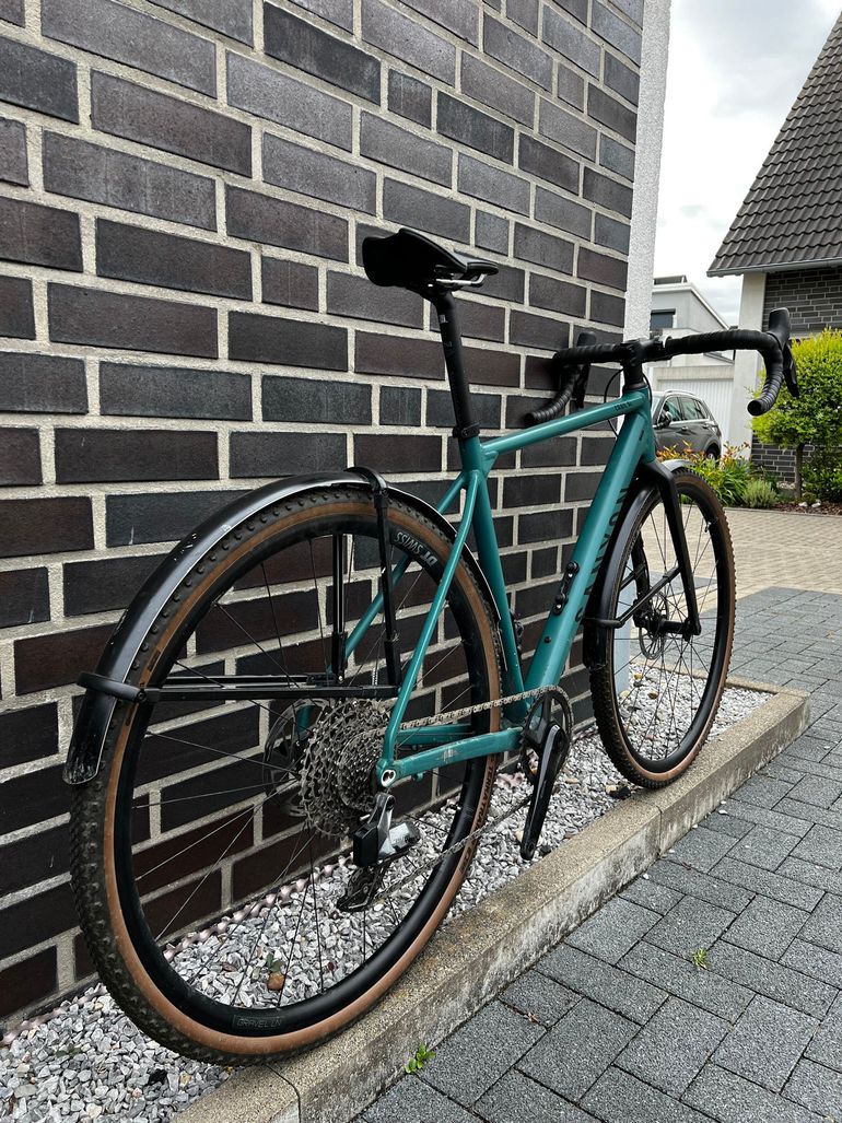 Used Canyon Grail 7 eTap 2022 2022 Road & Gravel, Green — image 3 of 7