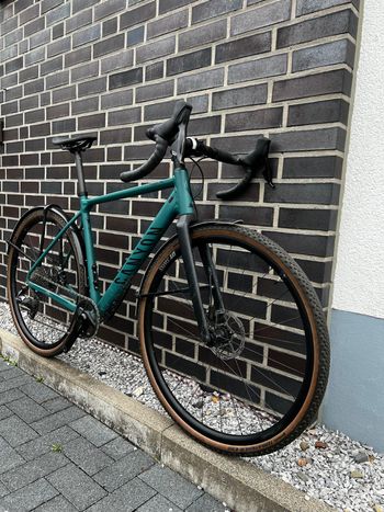Used Canyon Grail 7 eTap 2022 2022 Road & Gravel, Green — image 5 of 7