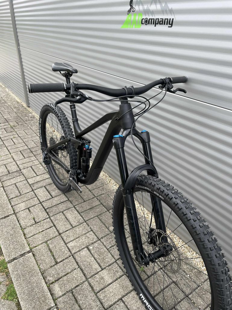 Used CUBE STEREO ONE77, PRO 29 2022 2022 Mountainbike, Black, 29 — image 10 of 17