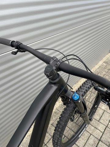 Used CUBE STEREO ONE77, PRO 29 2022 2022 Mountainbike, Black, 29 — image 13 of 17