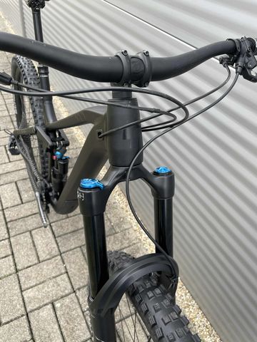 Used CUBE STEREO ONE77, PRO 29 2022 2022 Mountainbike, Black, 29 — image 9 of 17