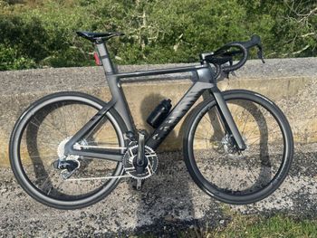 Used Canyon Aeroad CFR Disc eTap 2021 2021 Road & Gravel