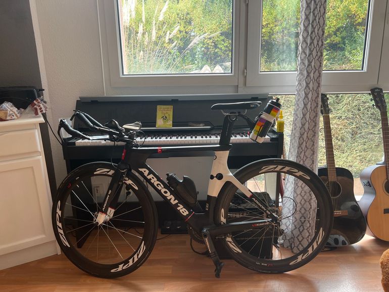 Used Argon 18 E118 Tri+ 2020 2020 Road & Gravel, Black — image 2 of 6