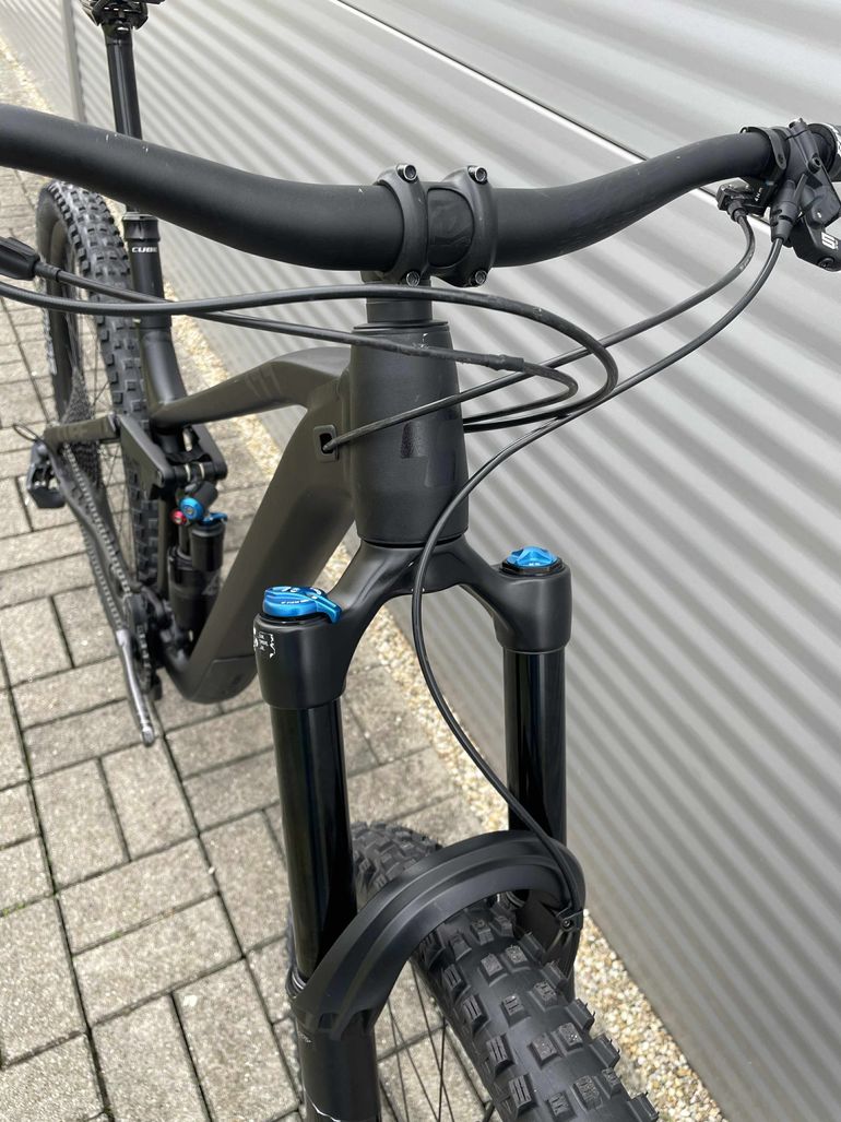 Used CUBE STEREO ONE77, PRO 29 2022 2022 Mountainbike, Black, 29 — image 9 of 17