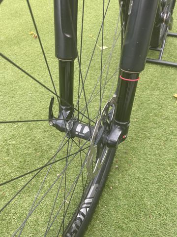 Used Merida NINETY-SIX TEAM 2017 2017 Mountainbike, Black, 29 — image 11 of 13