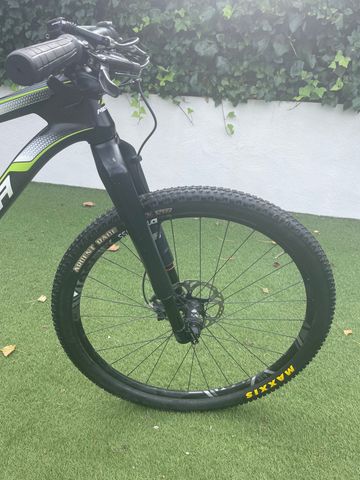 Used Merida NINETY-SIX TEAM 2017 2017 Mountainbike, Black, 29 — image 5 of 13