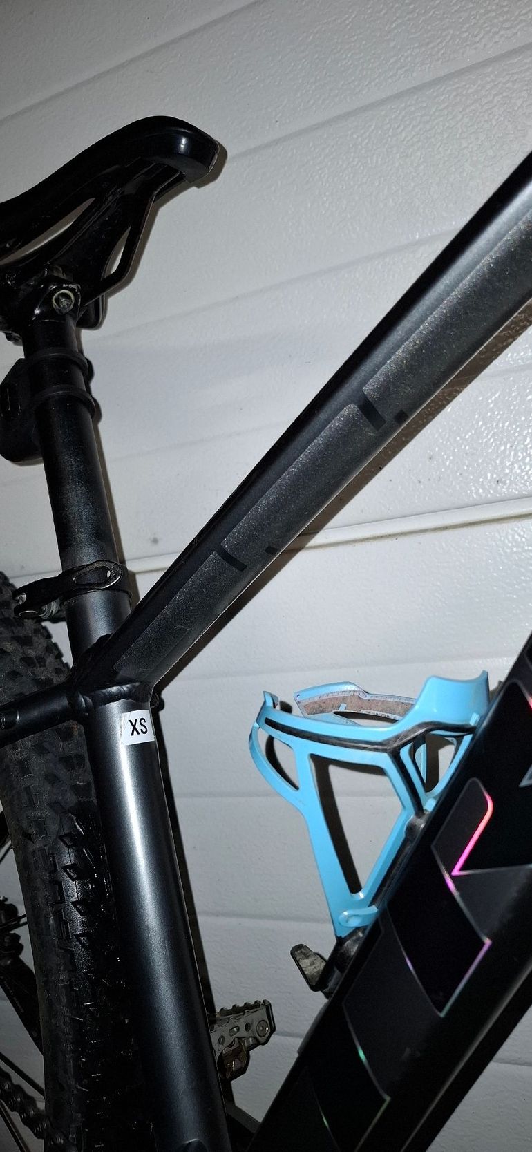 Used Trek X-Caliber 8 2022 2022 Mountainbike, Light Gray, 27.5, 29 — image 6 of 6