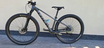 Used Trek X-Caliber 8 2022 2022 Mountainbike, Light Gray, 27.5, 29 — image 1 of 6