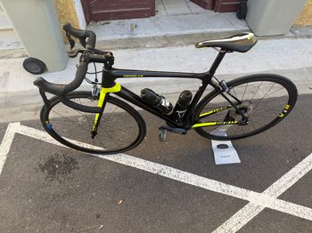 Used Giant TCR Advanced Pro 1 2016 2016 Road & Gravel, Black — image 3 of 3