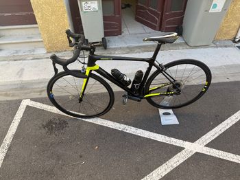 Used Giant TCR Advanced Pro 1 2016 2016 Road & Gravel, Black — image 2 of 3