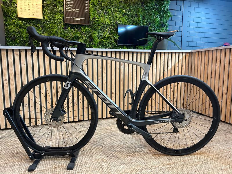 Tweedehands Scott Foil 20 2020 2020 Road & Gravel — afbeelding 2 van 7