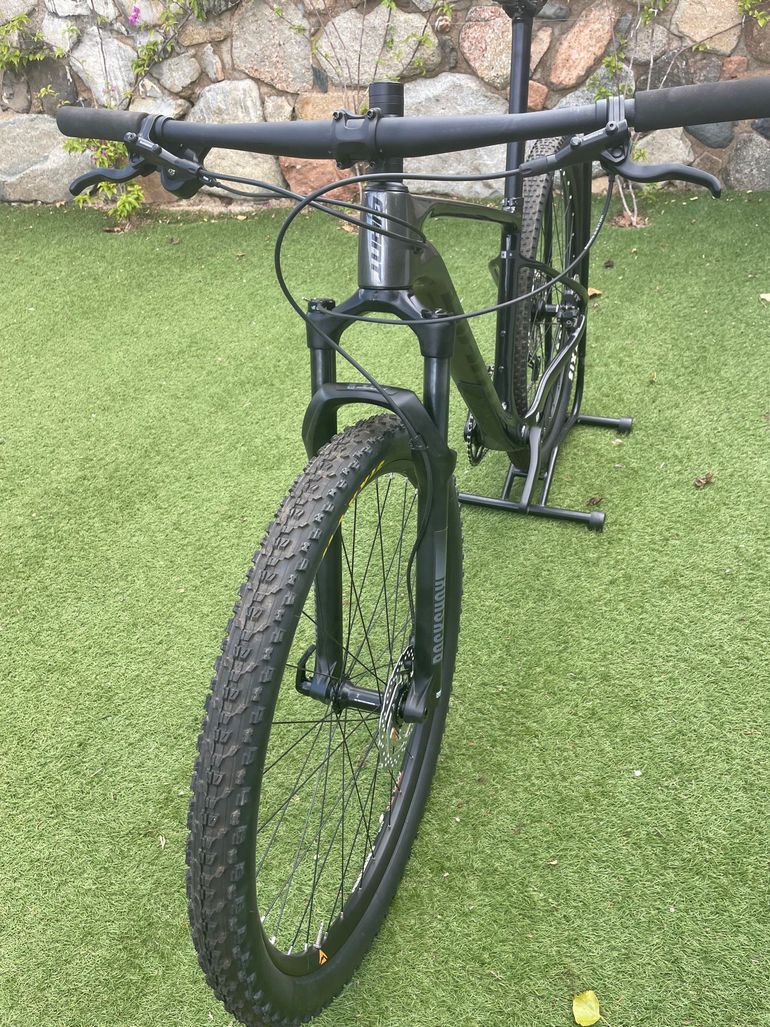Used Giant Xtc Shimano Deore 2021 Mountainbike, Black — image 4 of 12