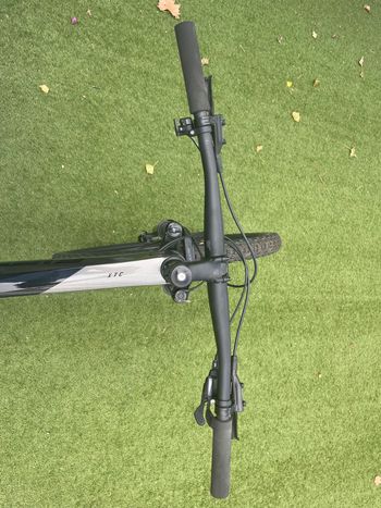Used Giant Xtc Shimano Deore 2021 Mountainbike, Black — image 10 of 12