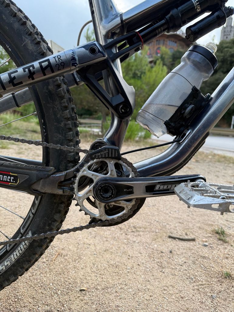Used Commencal Meta TR 29 2021 Mountainbike, Light Gray — image 2 of 7