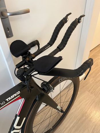 Used BMC Timemachine TMR02 2017 2017 Road & Gravel, Red — image 5 of 6