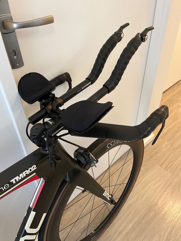 Used BMC Timemachine TMR02 2017 2017 Road & Gravel, Red — image 5 of 6