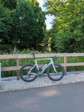 Used Specialized S-Works Venge Disc - SRAM Red eTap AXS 2020 2020 Road & Gravel