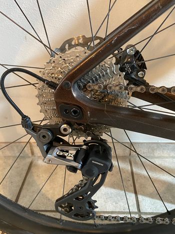 Used Giant Revolt, Advanced 0 2022 2022 Road & Gravel, Black — image 4 of 7