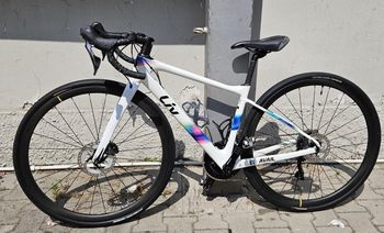 Used Liv Avail Advanced 1 2020 2020 Road & Gravel, White — image 2 of 4