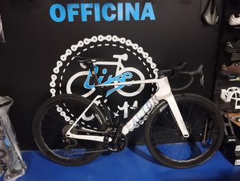 Used Factor OPSTRO 2024 Road & Gravel