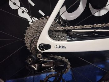 Used Factor OPSTRO 2024 Road & Gravel, White — image 3 of 11