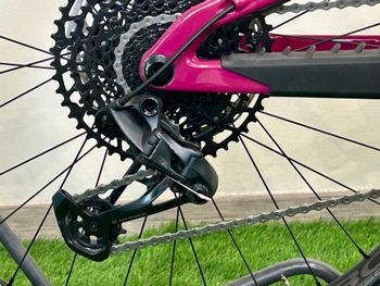 Used Santa Cruz Bronson Sram Eagle Transmission GX 2025 Mountainbike, Purple — image 10 of 18