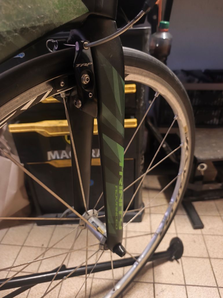 Used Giant Trinity Advanced 2019 2019 Road & Gravel, Black — image 4 of 5