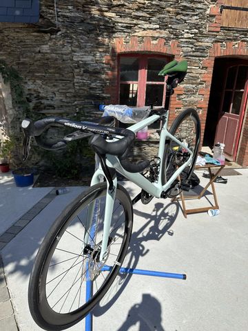 Used Cannondale SuperSix EVO SE 2023 2023 Road & Gravel, Green — image 18 of 27