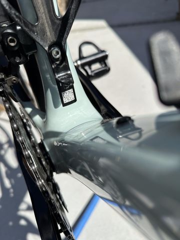Used Cannondale SuperSix EVO SE 2023 2023 Road & Gravel, Green — image 9 of 27