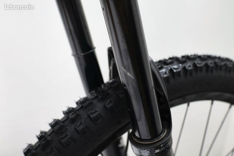 Used Focus Jam² 6.8 VTT Électrique 29 2023 Mountainbike, Orange — image 4 of 18
