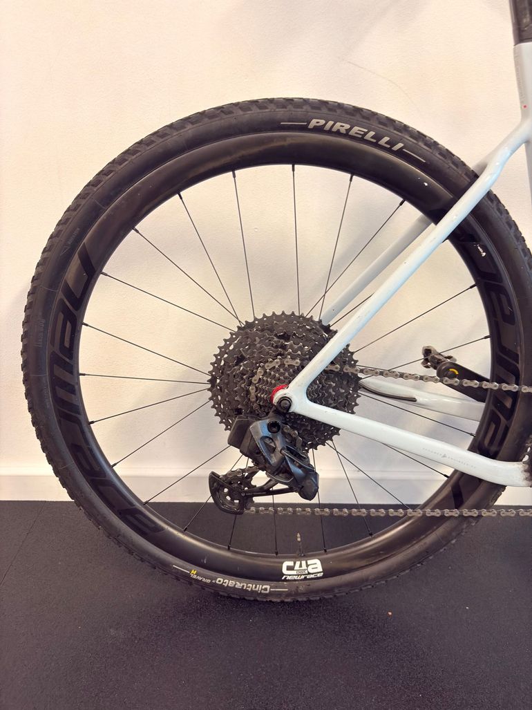 Used 3T Exploro 2019 Road & Gravel, Light Gray — image 5 of 9