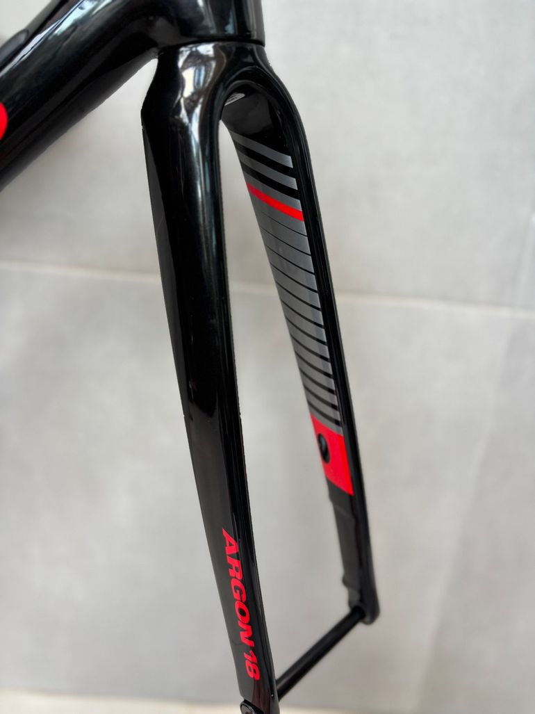 Used Argon 18 Gallium CS Disk 2022 Road & Gravel, Black — image 4 of 7